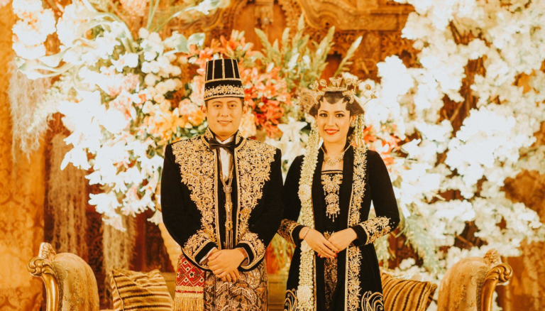 Primbon Jawa Lengkap Untuk Pernikahan Sebagai Panduan Tradisi Menentukan Jodoh